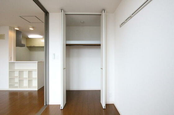 収納　クローゼット