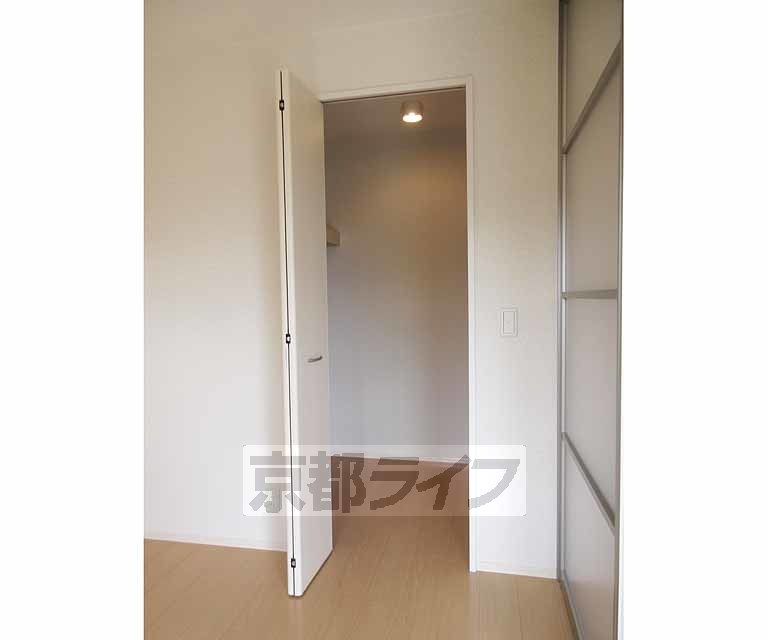 収納　ウォークインクローゼットです