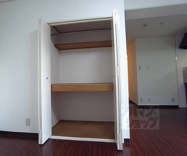 収納　収納スペース