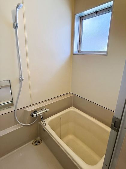 バス・シャワールーム　※他号室の写真です