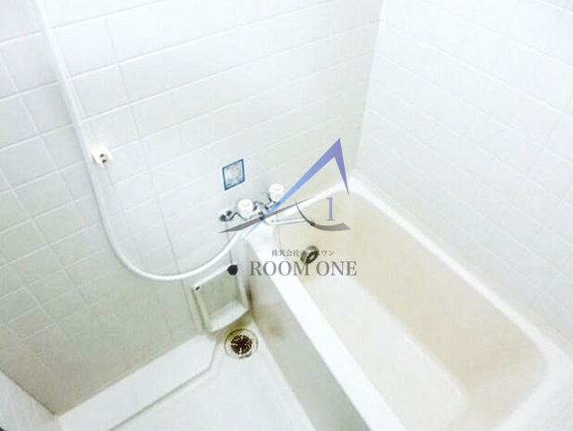 バス・シャワールーム　お風呂です。