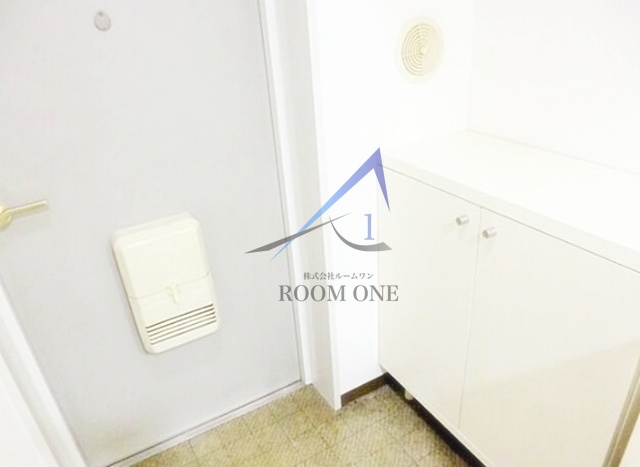 玄関　玄関です。