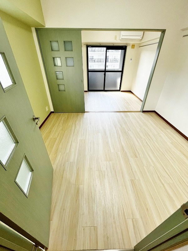 居室・リビング　★洋室5.5帖★