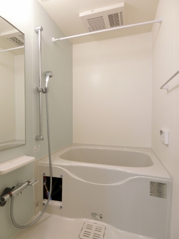 バス・シャワールーム　図面と現状に相違がある場合には現状を優先