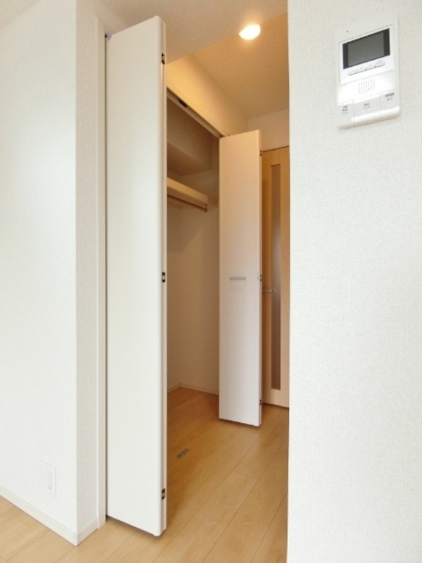 収納　図面と現状に相違がある場合には現状を優先