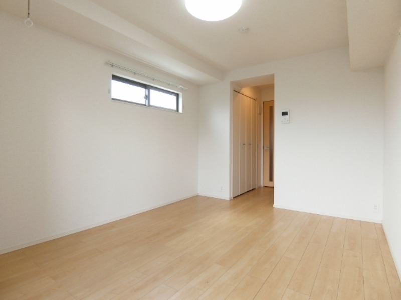 居室・リビング　図面と現状に相違がある場合には現状を優先