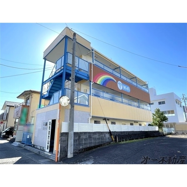 エントランス　建物外観