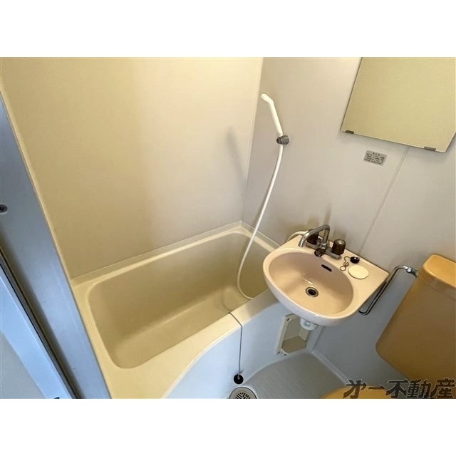 バス・シャワールーム　バス