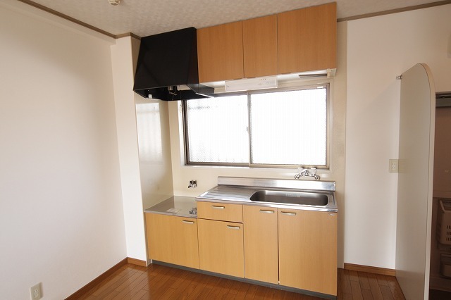 キッチン　２口ガスコンロ設置可能