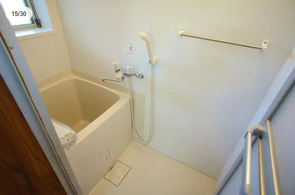 バス・シャワールーム　お風呂で日々の疲れを落としましょう