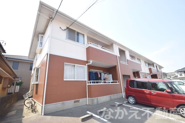 建物外観　外観は落ち着いています