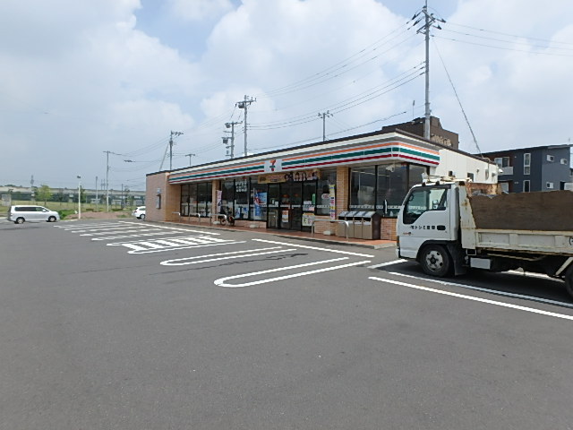 コンビニ　セブンイレブン（コンビニ）まで3096m