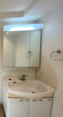 洗面設備　※同仕様写真