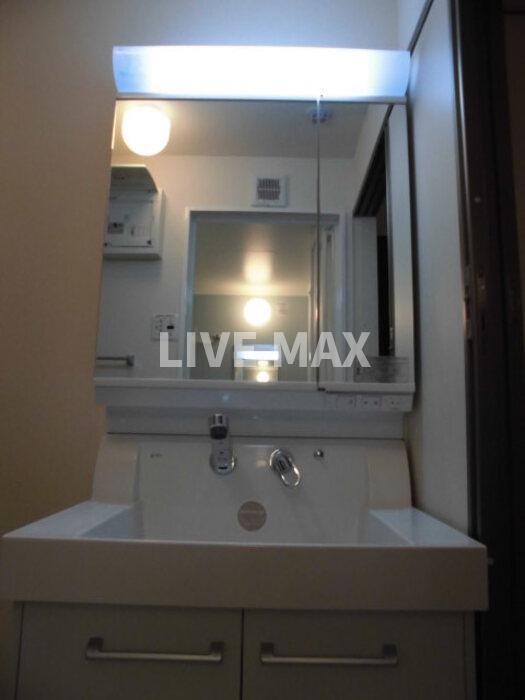 洗面設備　※別部屋のお写真になります