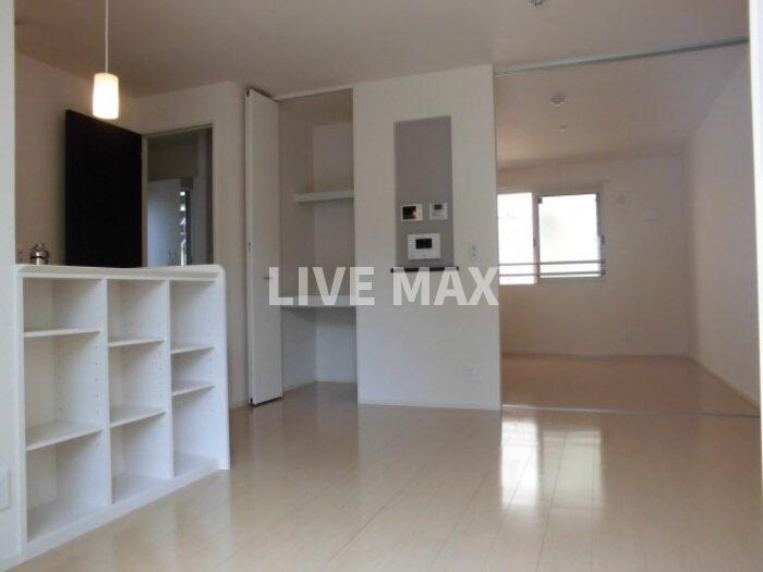 居室・リビング　※別部屋のお写真になります