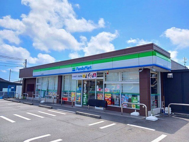 コンビニ　ファミリーマート　富士厚原店（コンビニ）まで650m