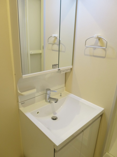 洗面設備　★便利な独立洗面台★