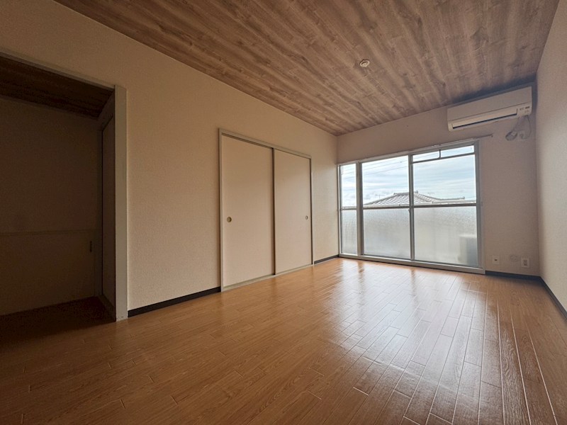 居室・リビング　※同建物別室参照