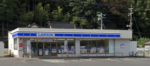 コンビニ　ローソン 松江宍道町佐々布店（コンビニ）まで996m