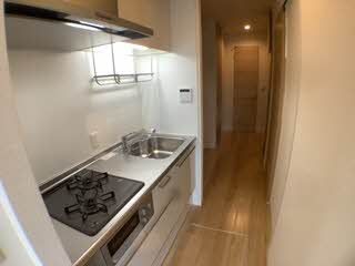 キッチン　シンプルで使い勝手のいいキッチンです。