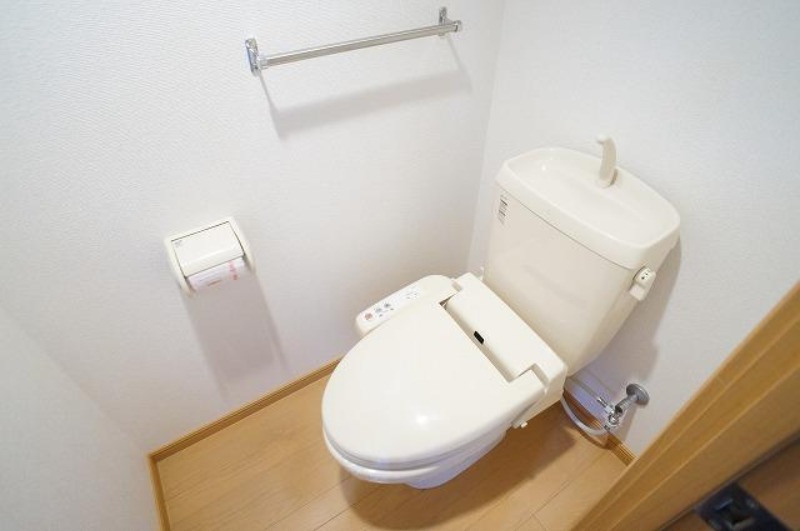 トイレ　図面と現状に相違がある場合には現状を優先