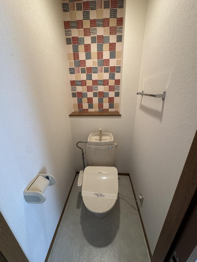 トイレ　ウォシュレット完備