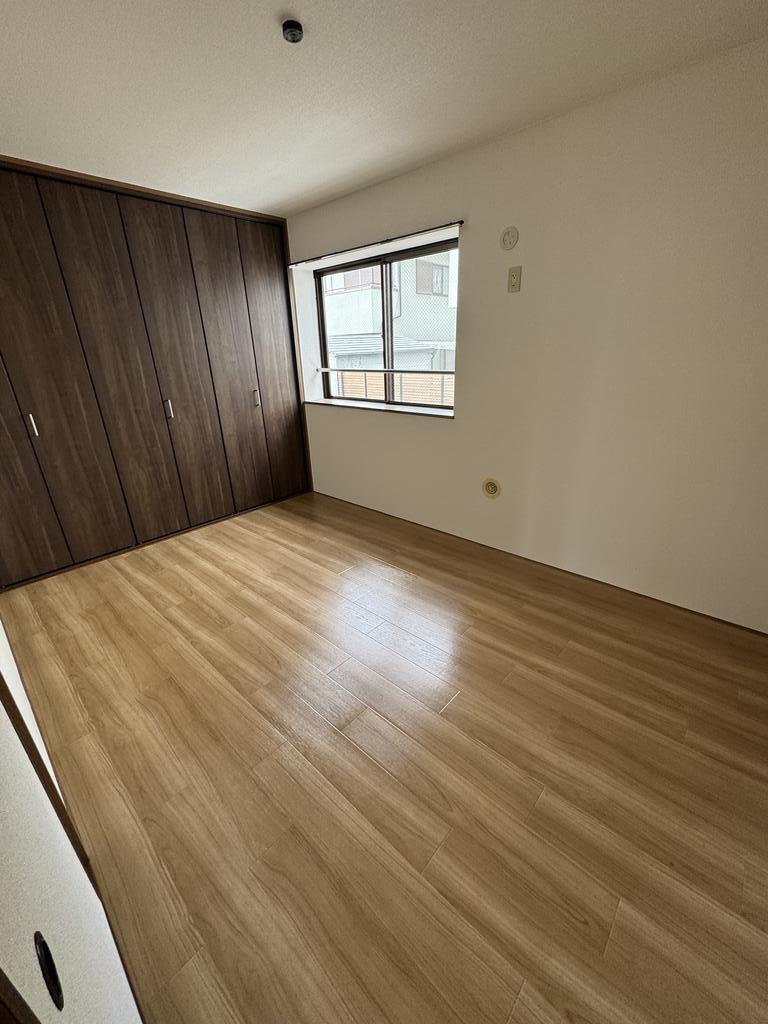 その他部屋・スペース　明るい洋室です