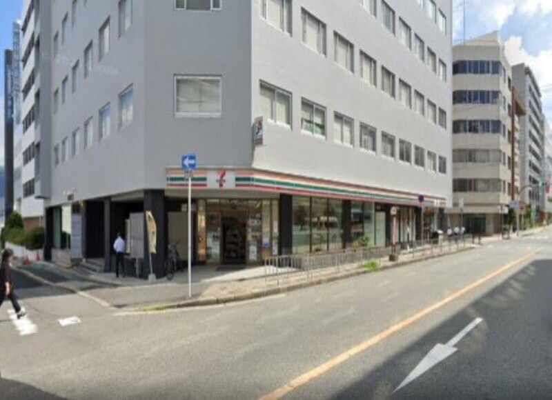 コンビニ　セブンイレブン箕面船場東店（コンビニ）まで93m