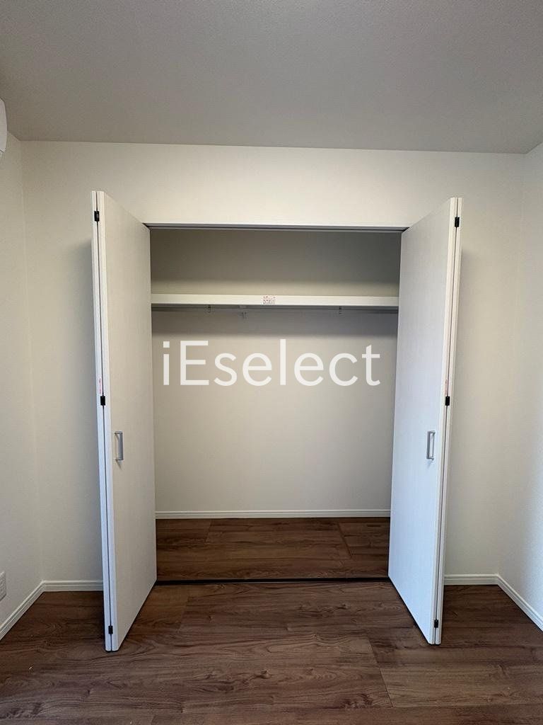 収納　洋服もかけられるクローゼット♪