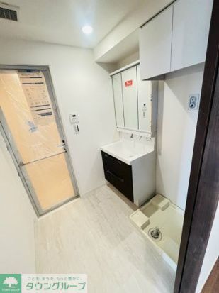 洗面設備　玄関