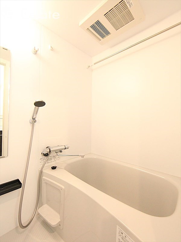 バス・シャワールーム　バスルーム