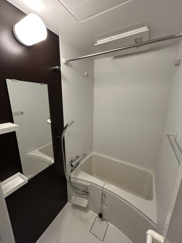 バス・シャワールーム　お風呂で日々の疲れを落としましょう