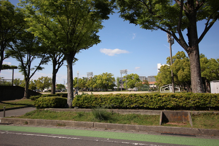 公園　六名公園（公園）まで500m