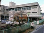 小学校　高安西小学校（小学校）まで700m