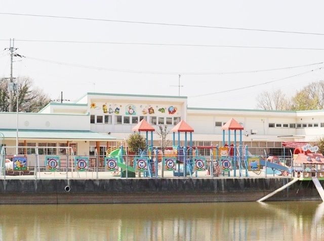 幼稚園・保育園　白百合こども園（幼稚園・保育園）まで1400m