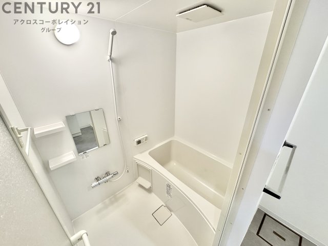 バス・シャワールーム　お風呂きれいです