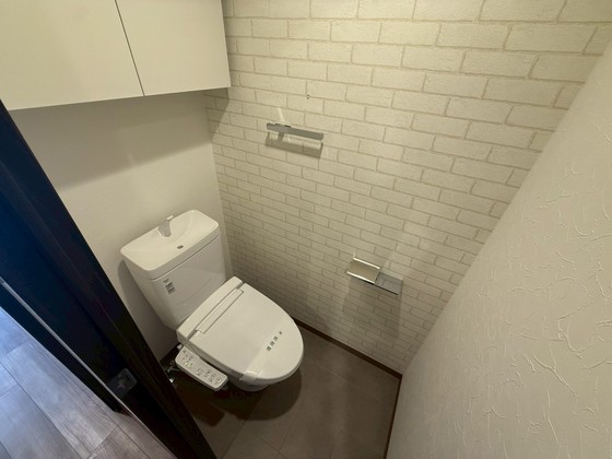 トイレ　※別部屋の写真です