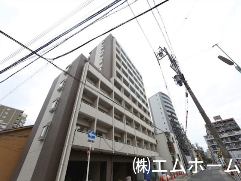 建物外観　外観　オートロック　宅配ＢＯＸ　防犯カメラ付