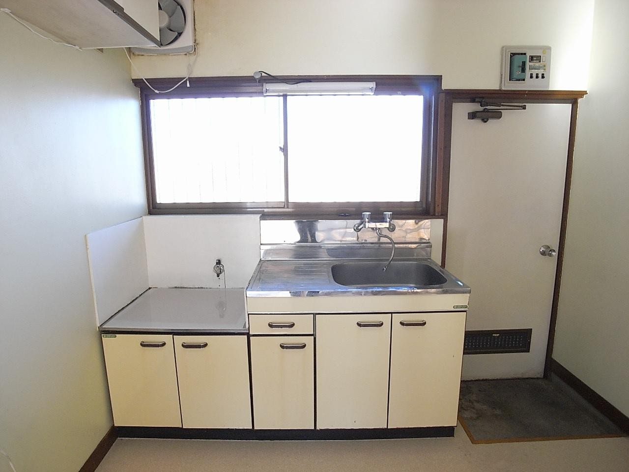 キッチン　キッチン