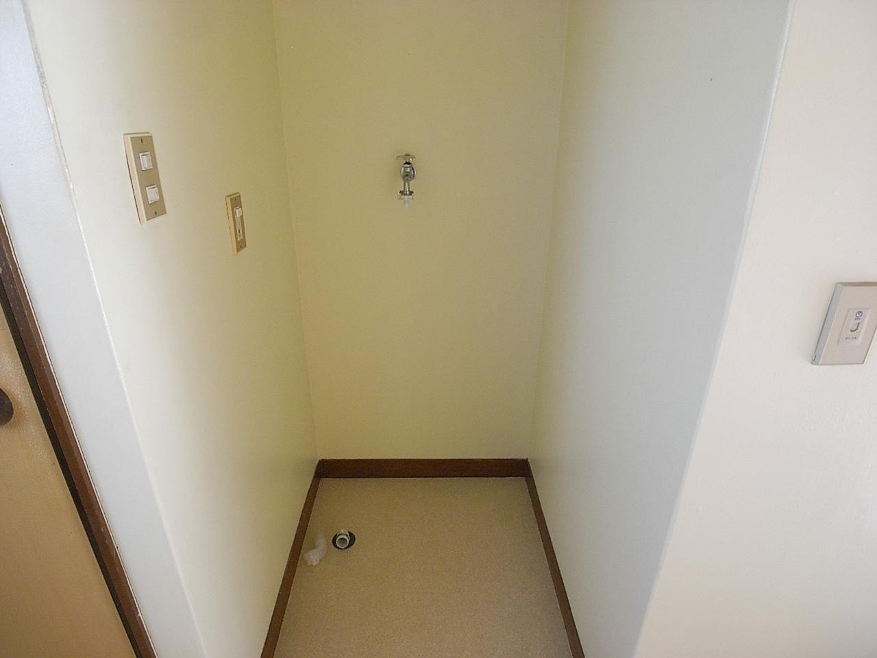 その他設備　洗濯機置き場