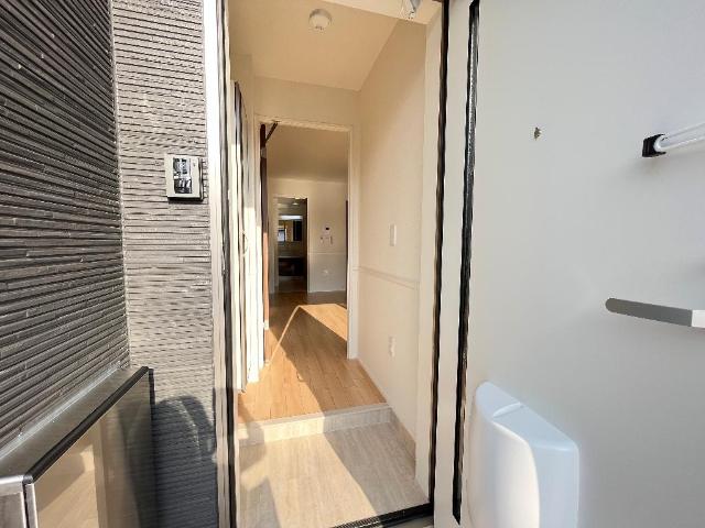 玄関　玄関（イメージ）