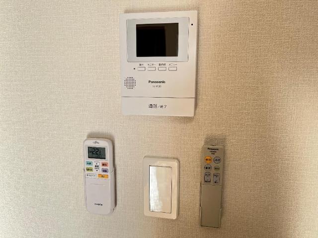 セキュリティ　カメラ付インターホン（イメージ）