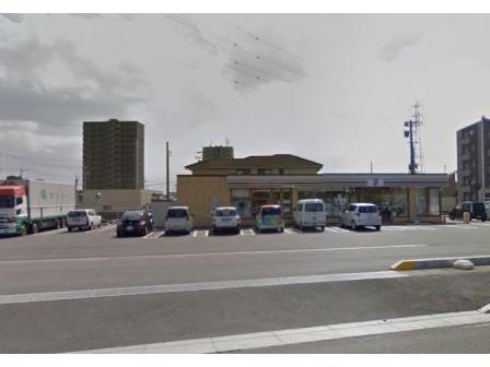 コンビニ　セブンイレブン鈴鹿西条7丁目店（コンビニ）まで203m