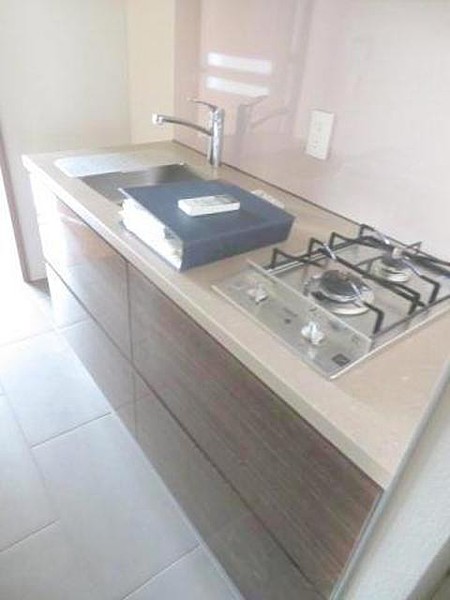 キッチン　※別部屋参考写真