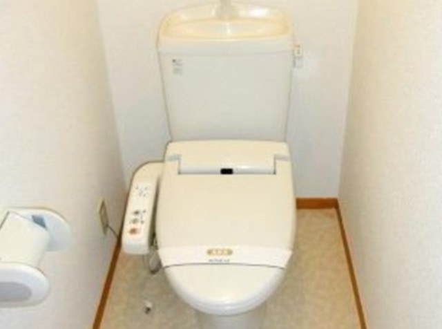 トイレ　別部屋参考写真