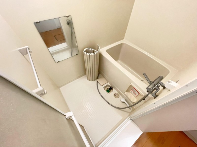 バス・シャワールーム　浴室