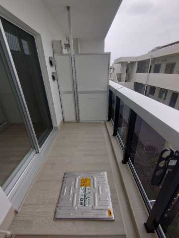 バルコニー　別部屋の参考写真です。