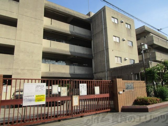 小学校　吹田市立吹田第三小学校（小学校）まで3440m