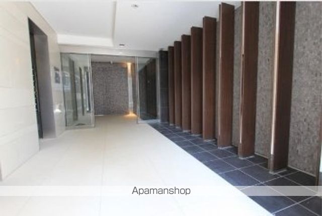 ロビー　ロビー