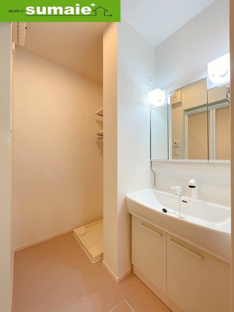 洗面設備　同仕様写真